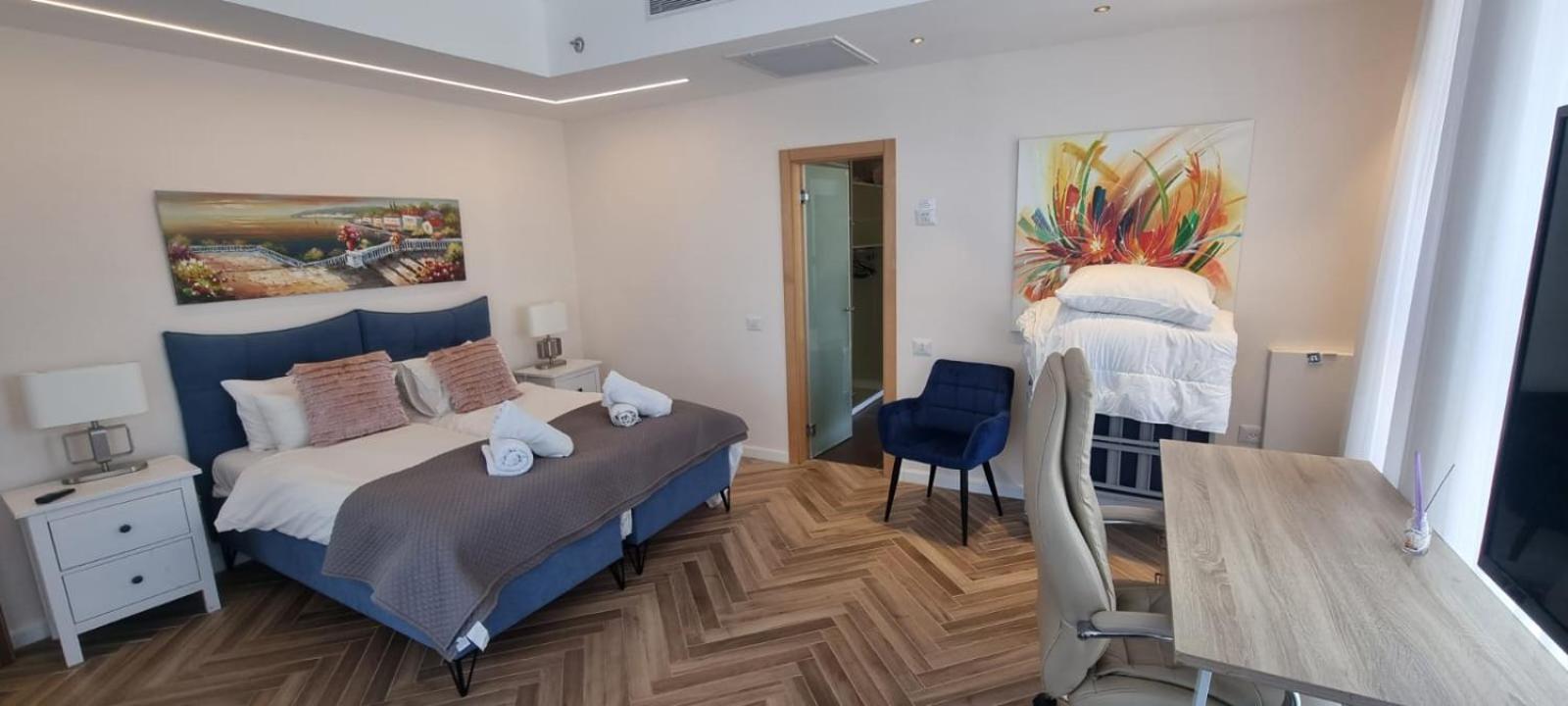 Jtower Royal Suites - Alefimmoed Jerusalem Exteriör bild
