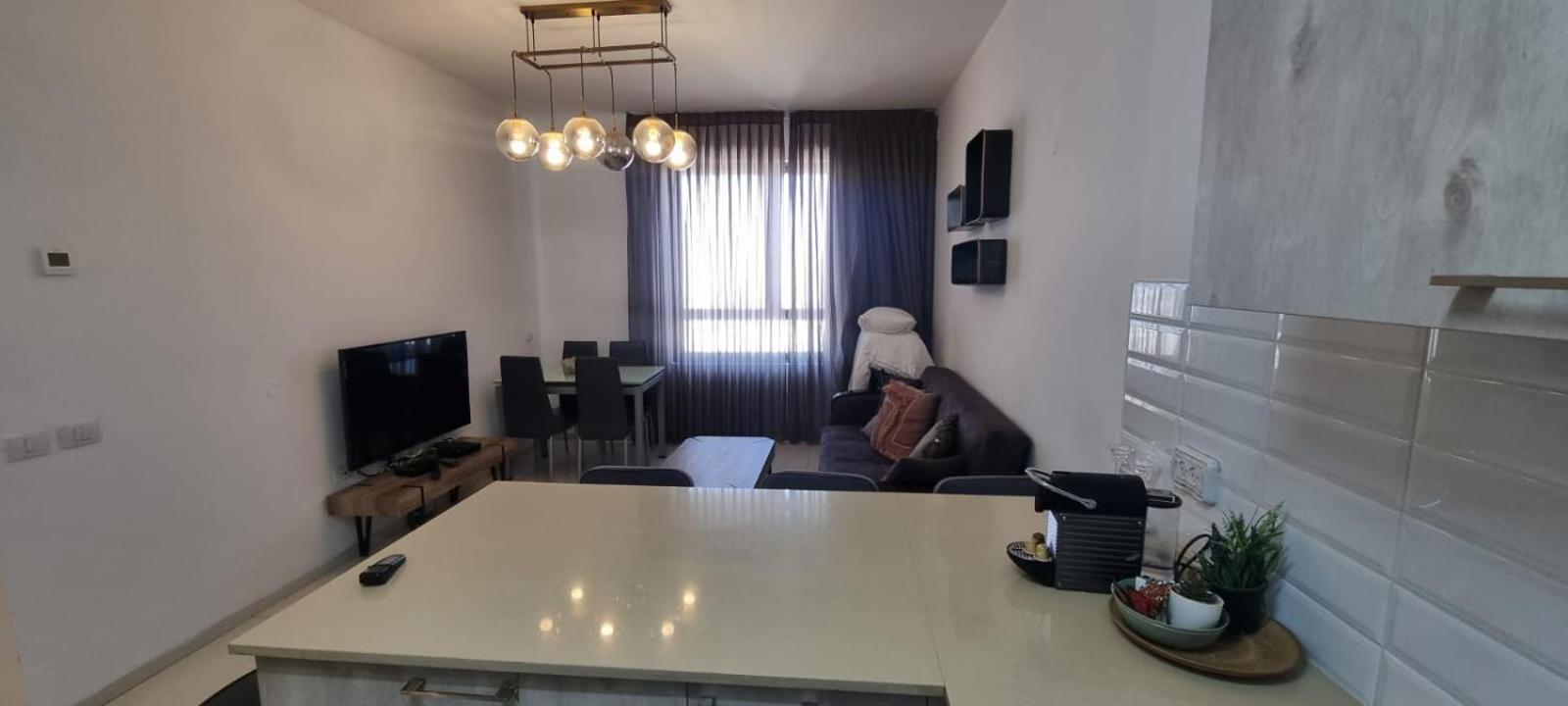 Jtower Royal Suites - Alefimmoed Jerusalem Exteriör bild