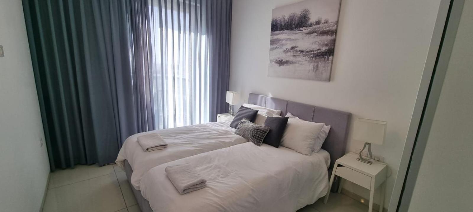 Jtower Royal Suites - Alefimmoed Jerusalem Exteriör bild